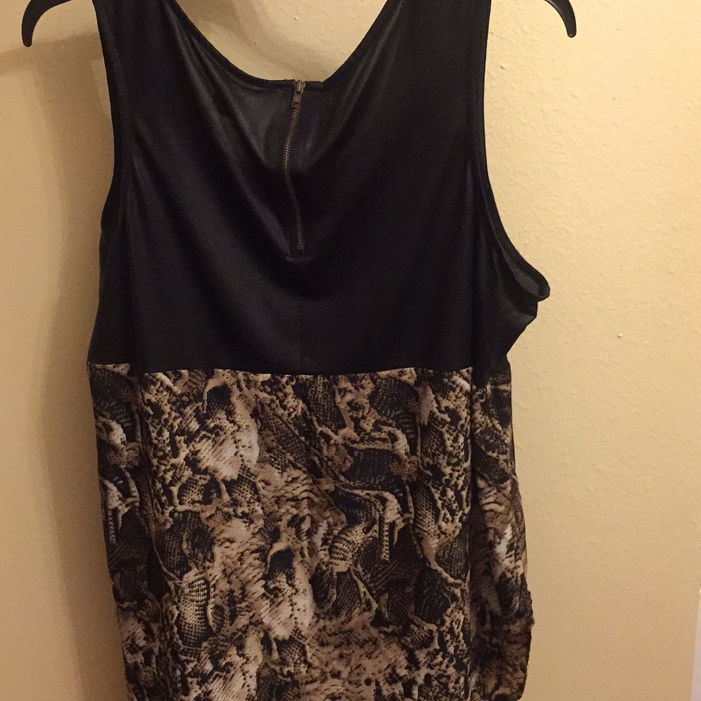 Tank top - Picture 2 of 2